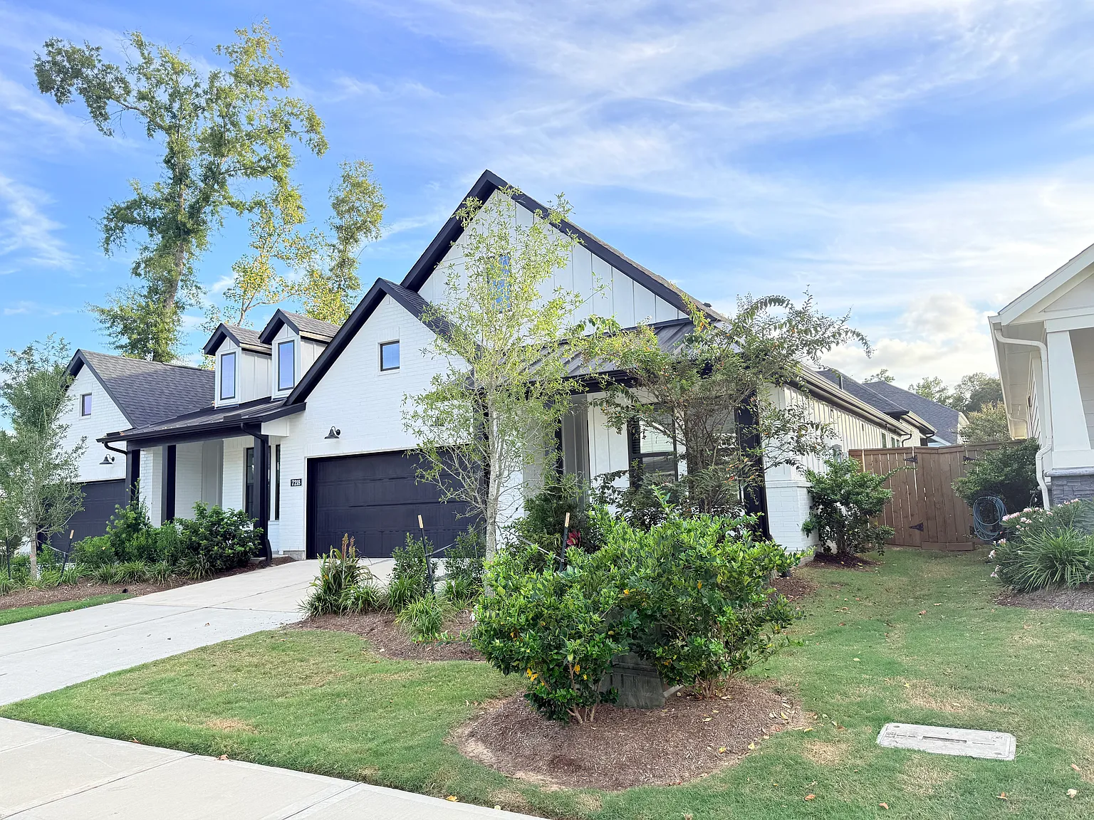 3 bed, 1730 sqft, $2,700 — Photo 2