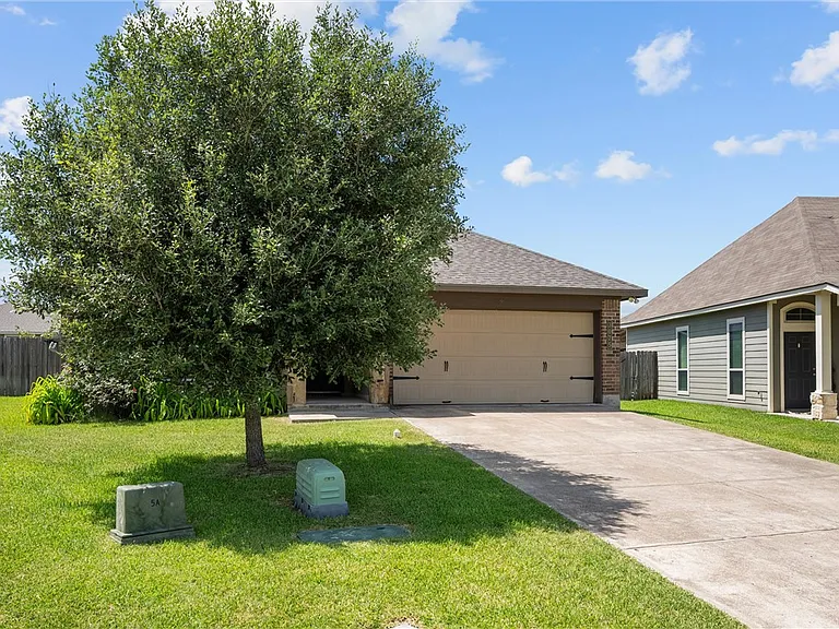 3075 Positano Loop — Photo 2