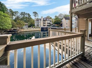 606 Mill Pond Dr SE, Smyrna, GA 30082