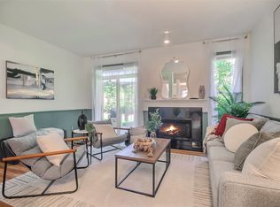 14816 29th Ave W APT B102, Lynnwood, WA 98087