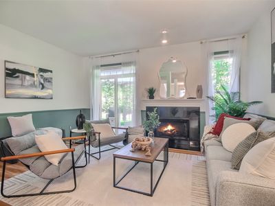 14816 29th Avenue W #B102, Lynnwood, WA, 98087