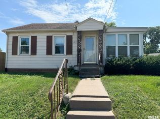1837 W High St, Davenport, IA 52804