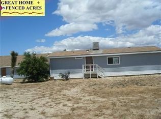 6686 Del Rosa Rd, Phelan, CA 92371