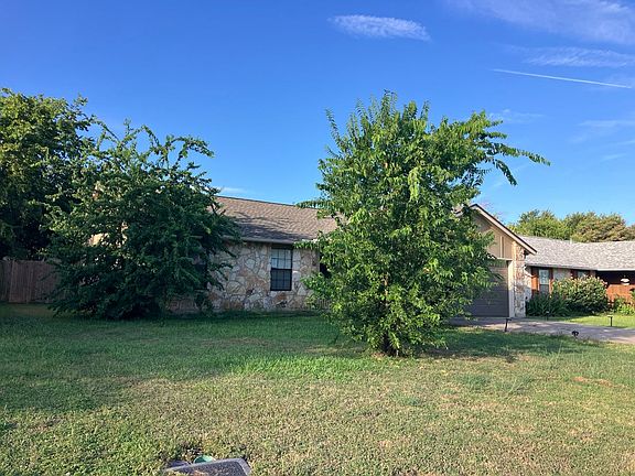 3rd image of 513 Purple Sage Dr