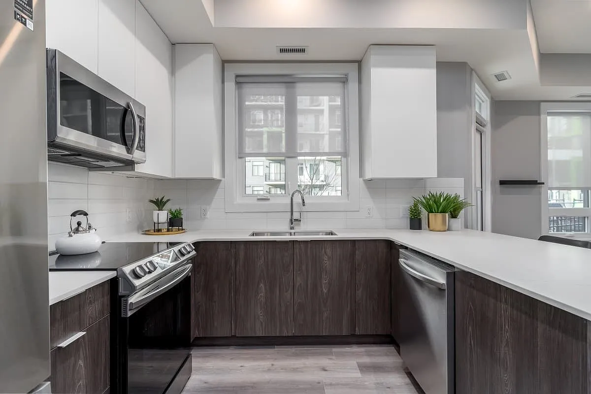 Midtown Estates Apartments — Photo 1