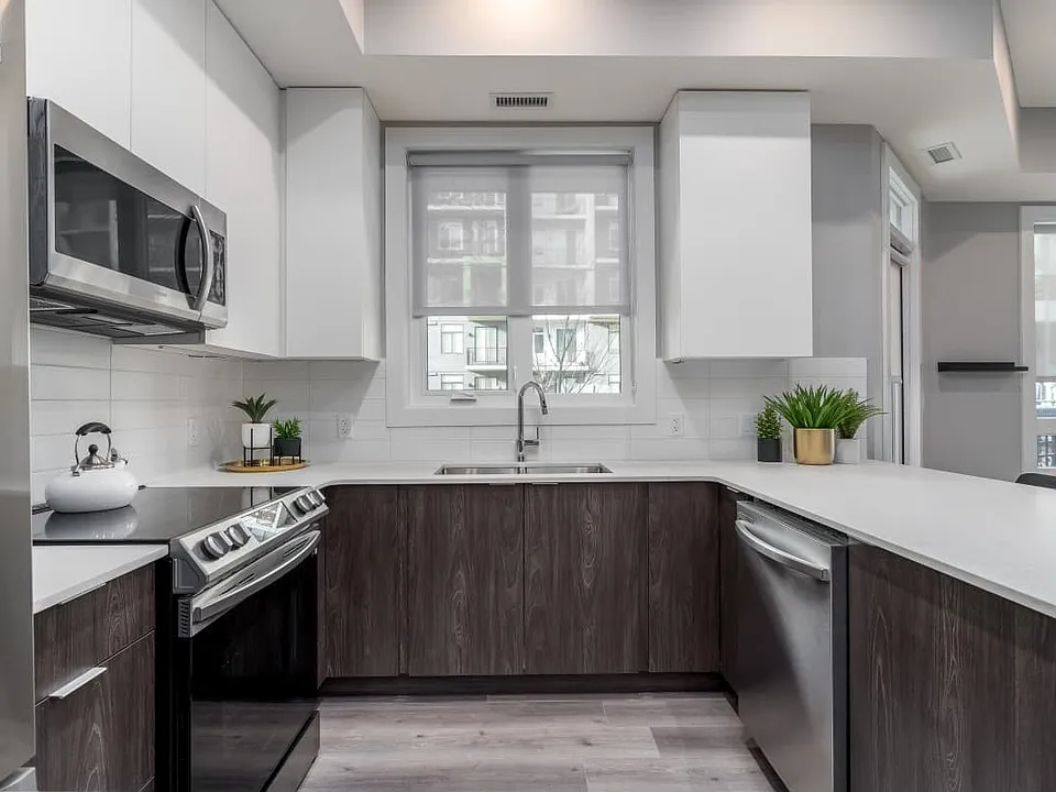 10611 116th St NW