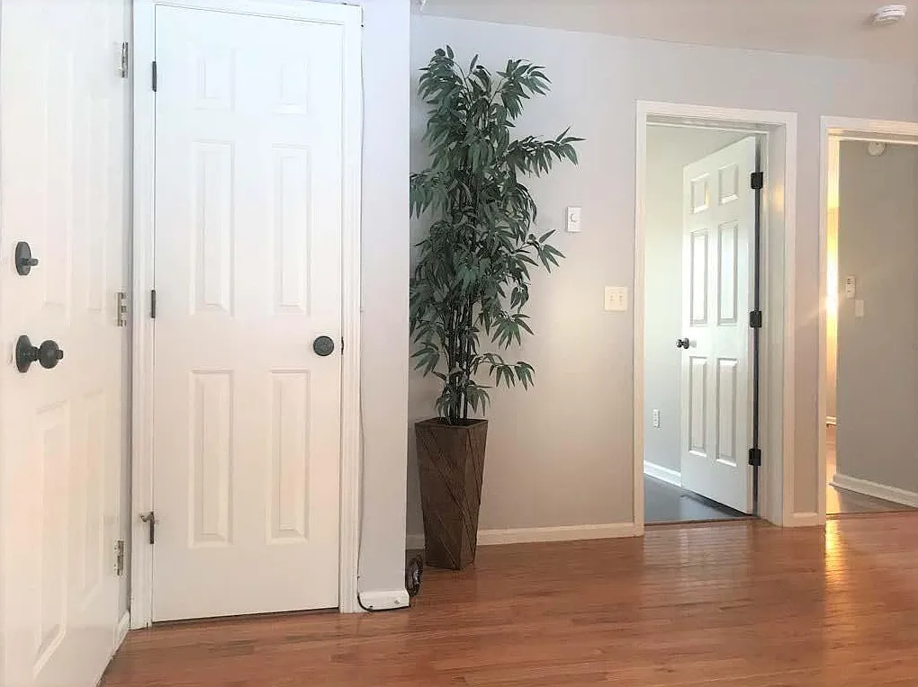 152 Southbridge Rd — Photo 2