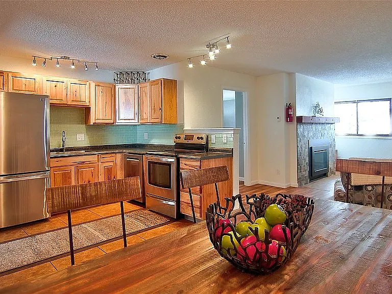 3170 Columbine Dr #32 — Photo 12