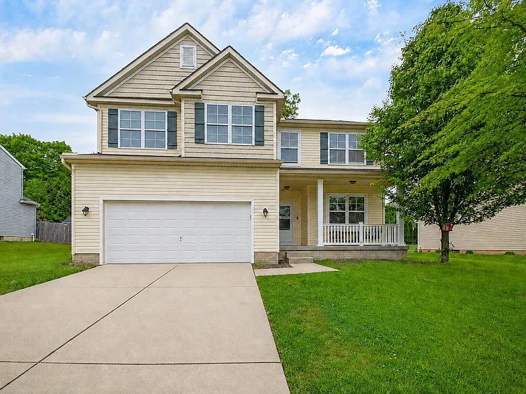 512 Devencroft Rdg E — Photo 1