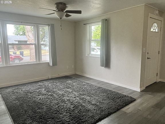 4th image of 1453 C St