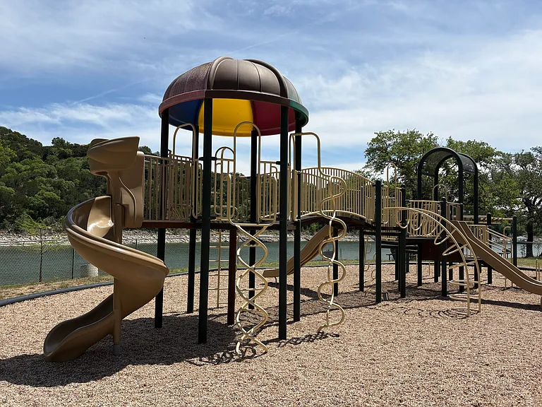 Walking distance to local park