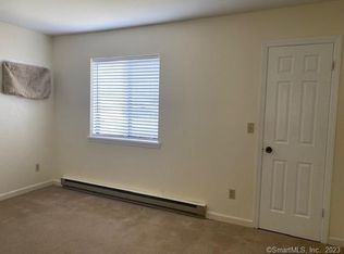 11 Horton St #1, Stamford, CT 06902