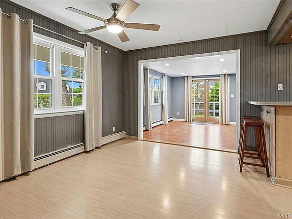 5th image of 226 W 5th Street