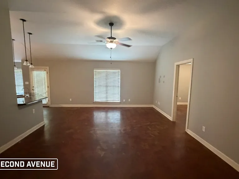 8963 Smith Ranch Dr — Photo 3