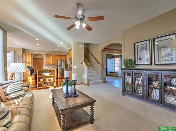 5422 S 163rd Ave, Omaha, NE 68135