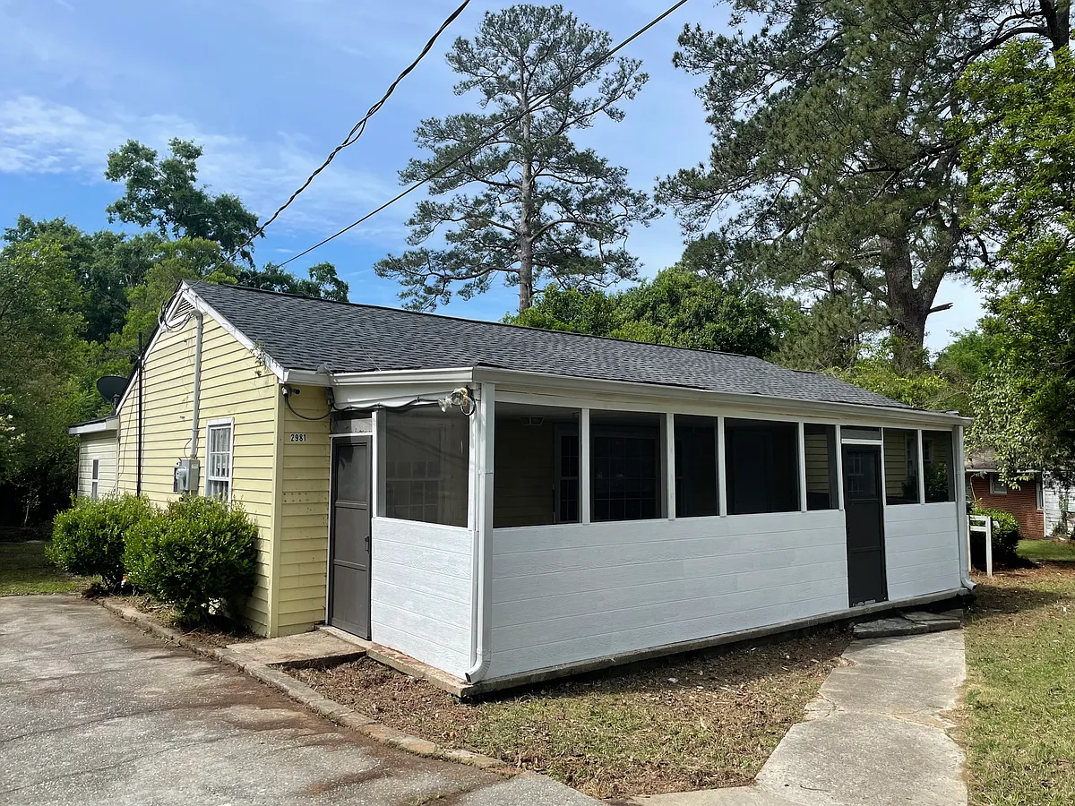 Building Photo - 2981 Emerson Cir