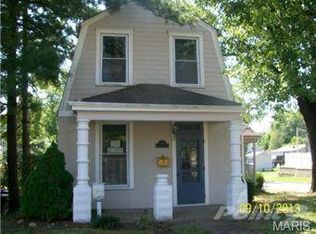 635 Decatur St, Saint Charles, MO 63301