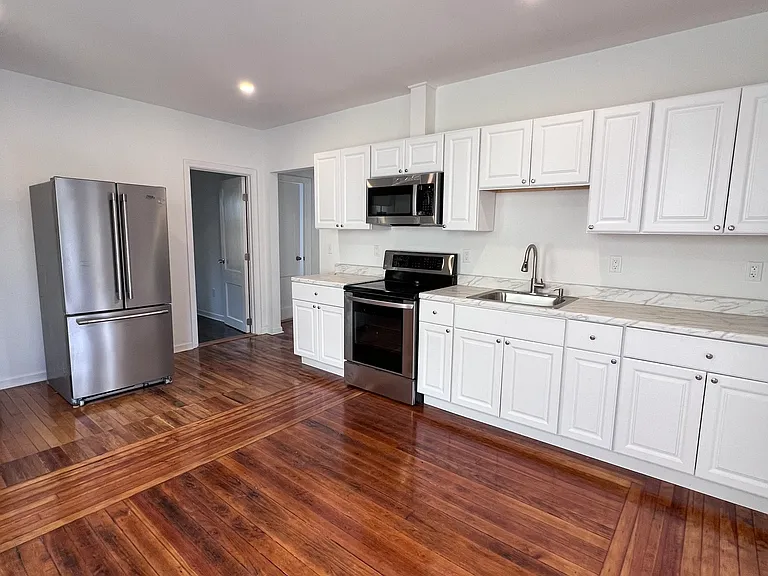 36 Vermont St #3 — Photo 8