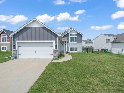 704 36th St SW, Bondurant, IA, 50035