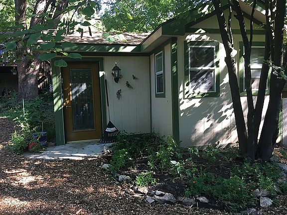 Guest house