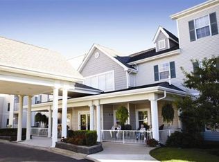 2300 Grand Haven Dr APT 120, Troy, MI 48083