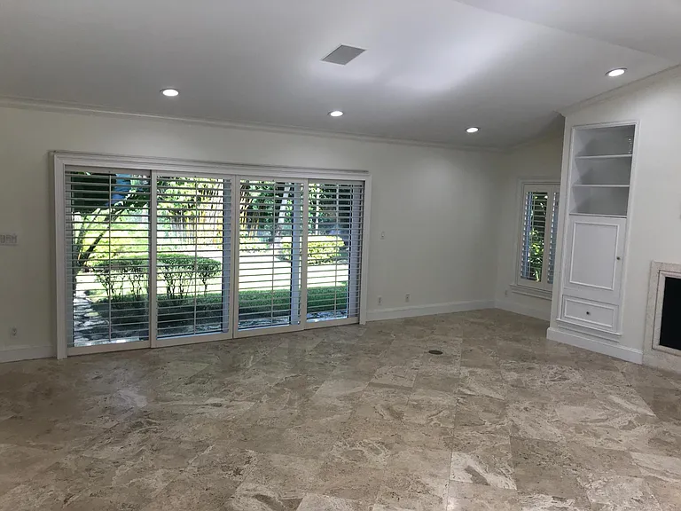 1037 Alfonso Ave — Photo 18
