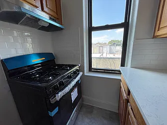 Rented by MQ Realty LLC