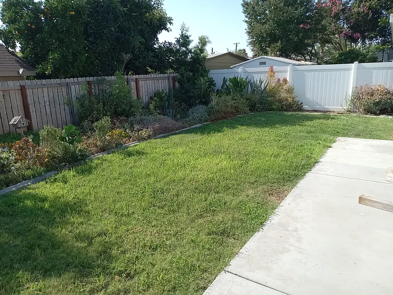 520 N Cambridge St — Photo 2