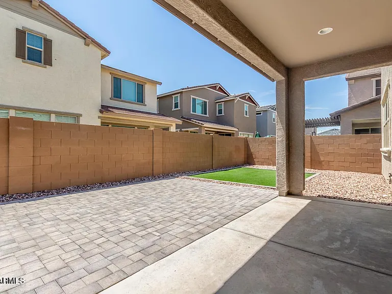 2467 E Athena Ave — Photo 14