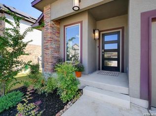 5531 Pin Point, San Antonio, TX 78266