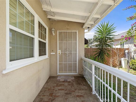 2nd image of 846 Oakdale Ave