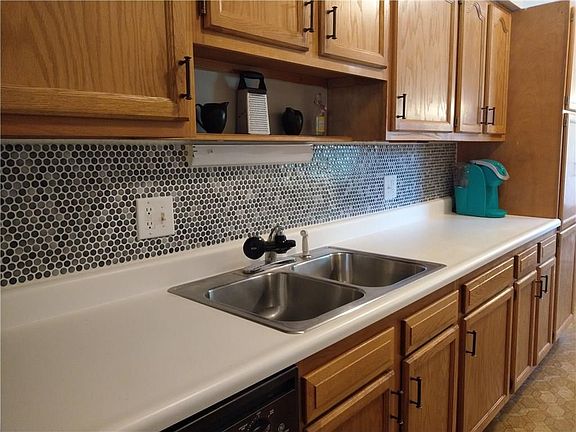 Nice backsplash! Lots of counter space