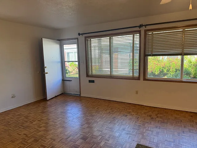 6739 SE Woodstock Blvd #3 — Photo 3