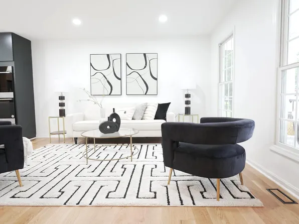 3147 Headrow Ln, Falls Church, VA 22042