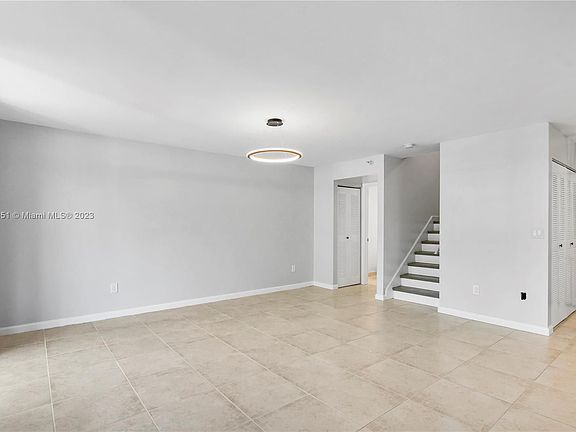 4th image of 123 Yacht Club Way APT 103