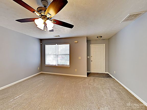 4th image of 346 Clearsprings Dr