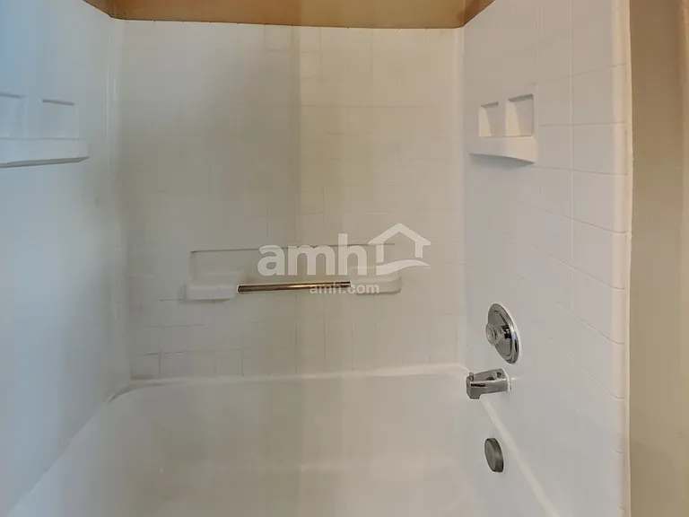 5215 Lavender Ln — Photo 17