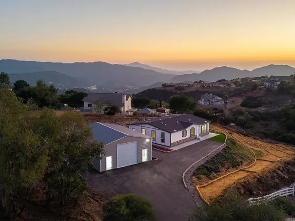 365 Alpine Heights Rd, Alpine, CA 91901