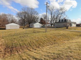 3101 48th Ave, Moline, IL 61265