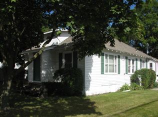 709 1/2 E High St, Mount Pleasant, MI 48858