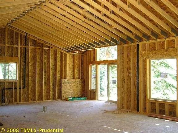 3rd image of 1310 Kings Way