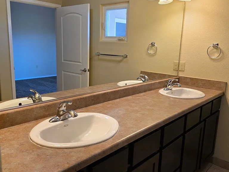 Jornada Town Homes — Photo 19