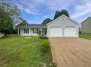 6109 Delamere Ln, Rex, GA 30273