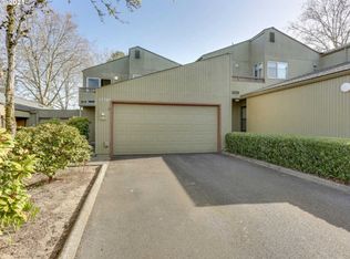 17705 NW Rolling Hill Ln, Beaverton, OR 97006