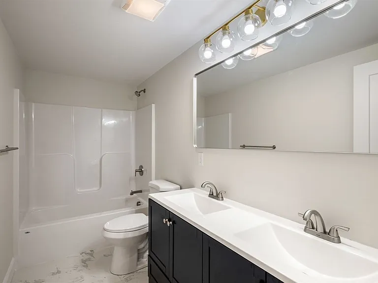 32 Union St #32 — Photo 29