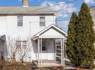 19 Maple St, Ellsworth, PA 15331