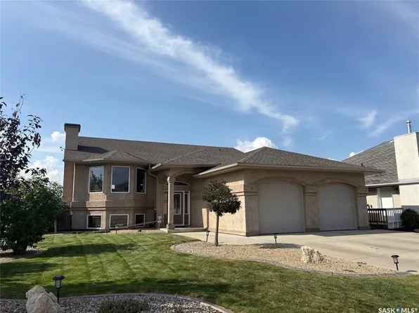 3 Bridger DRIVE, Meadow Lake, SK S9X 2A1