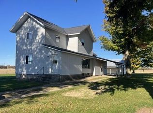 942 Blossom Rd, Sherwood, MI 49089