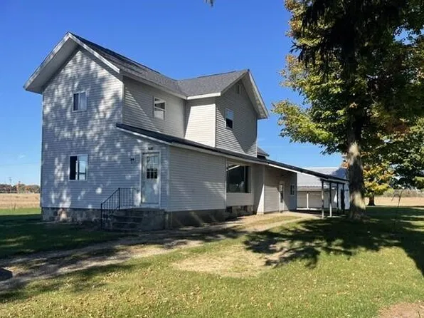 942 Blossom Rd, Sherwood, MI 49089
