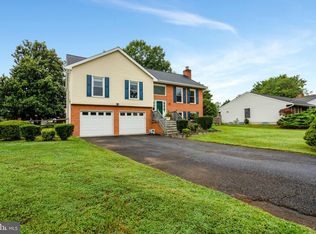 10124 Trinity Ln, Manassas, VA 20110